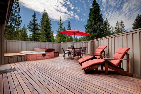 Rocky Mountain 4 - A Great Private Deck