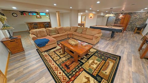 Poplar 35 - Basement Entertainment area