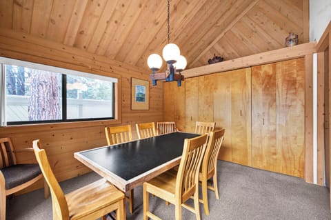 The Dining Table seats 6