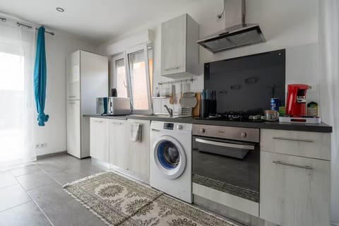 1ab1a513-ceec-4709-a16e-e543abe5be55