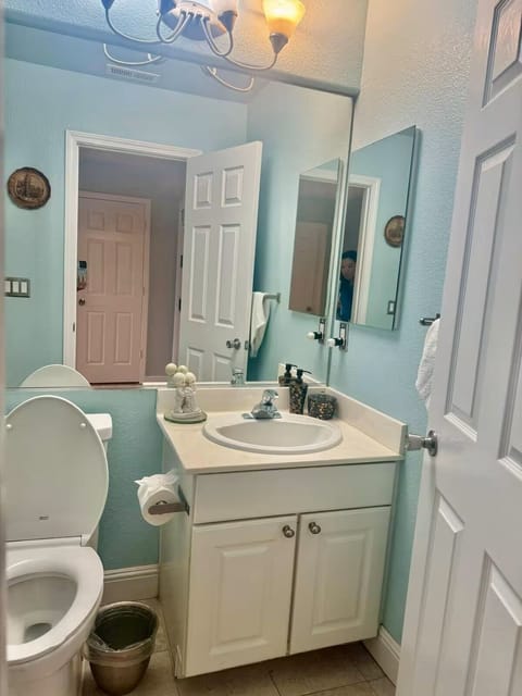 House, 3 Bedrooms, Kitchen | Bathroom | Shower