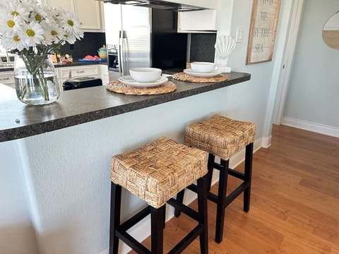 Extra seating at the breakfast bar