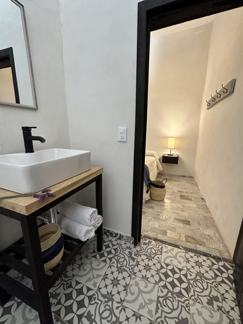 Shower, towels, soap, shampoo