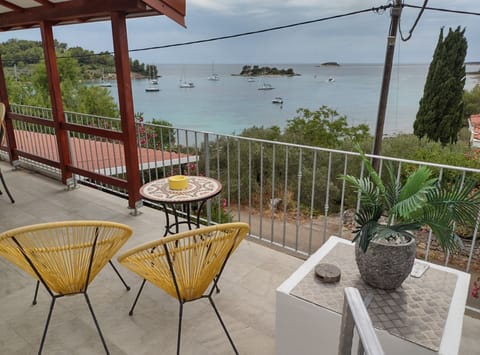 Apartment (Two Bedroom Apartment With Terrace An) | Balcony