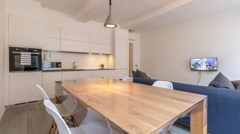 view on the living area especially dining room