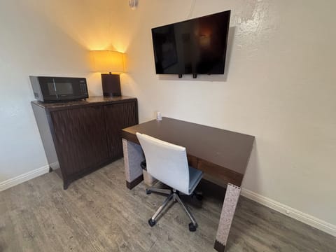 In-room safe, desk, laptop workspace, blackout drapes