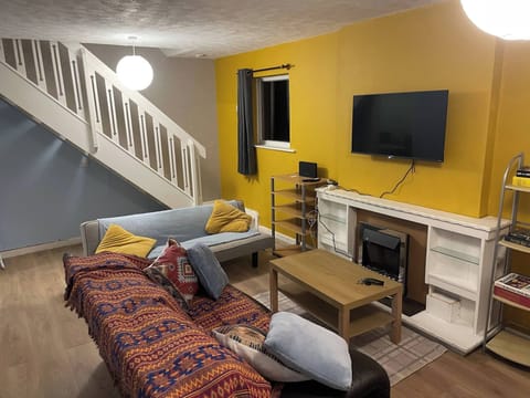 House, 3 Bedrooms, Accessible | Living room