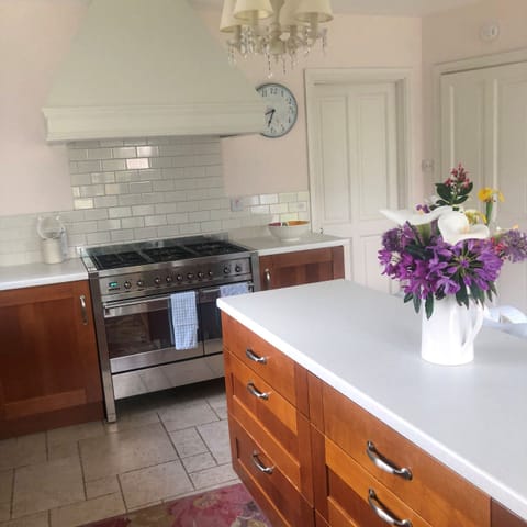 Springwood Cottage Louisburgh. Coastal holiday home, Co Mayo