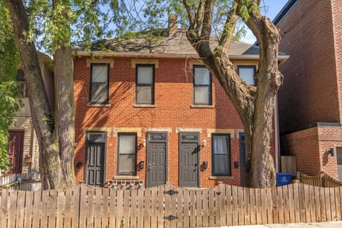 Welcome to The Luxe Pearl Residences!​