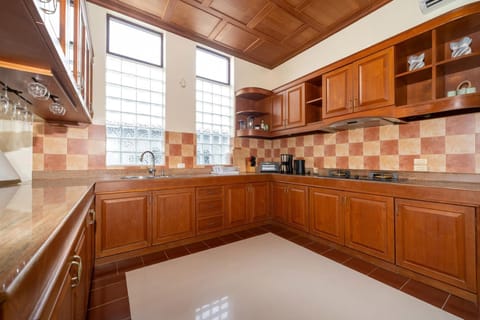 Tranquil Thai style pool villa in Kamala (14764)