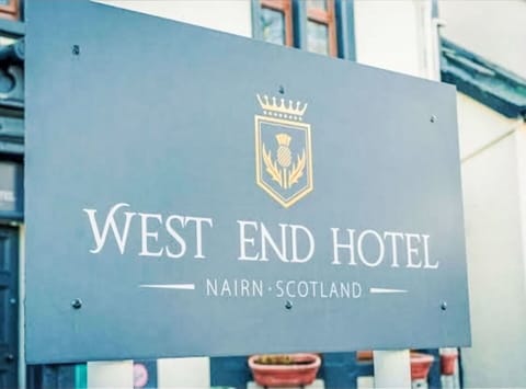 Recreation, Leisure, Shade, Outdoor Furniture, Park, Vacation, Eco Hotel, Resort, Deck