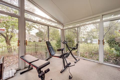 House (6 Bedrooms) | Interior