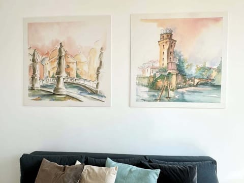 Dettaglio su rappresentazioni della città di Padova con tecnica acquerello