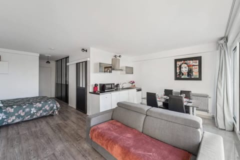 Apartment | Living area