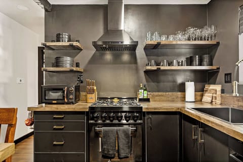 Hideaway A-Frame | Private kitchen | Coffee/tea maker, toaster, blender, cleaning supplies