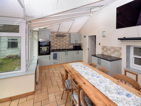 Kitchen/diner | Low Lane Cottage, Newbiggin-on-Lune