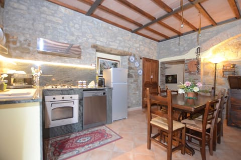 Kitchen and dining area