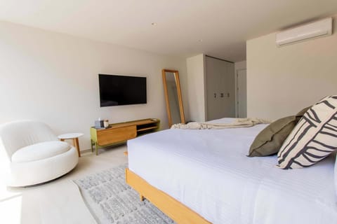 Luxury Apartment, 2 Bedrooms, City View | In-room safe, desk, laptop workspace, blackout drapes