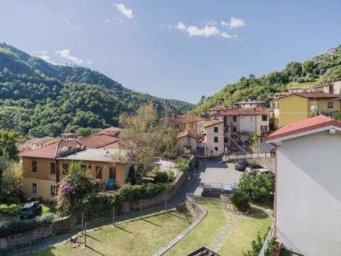 Mountainous Landforms, Residential Area, Building, House, Home, Hill, Roof, Mountain, Neighbourhood, Town