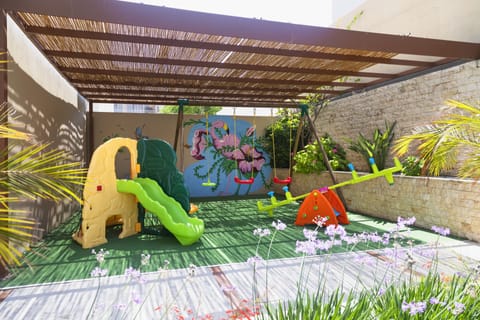 Children's play area - outdoor