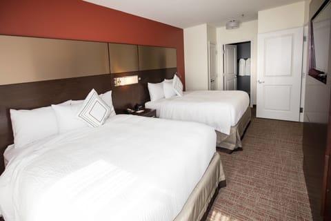 Suite, 1 Bedroom | In-room safe, desk, iron/ironing board, free cribs/infant beds