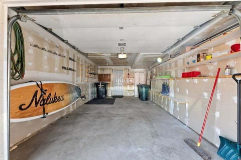 SWP 820 Badger garage parking