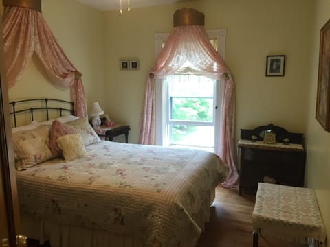 2 Standard Queen Bedrooms, 1 Large Private Bathroom (Maritime/Acadia) | Iron/ironing board, free WiFi