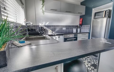 A kitchenette to cook in.