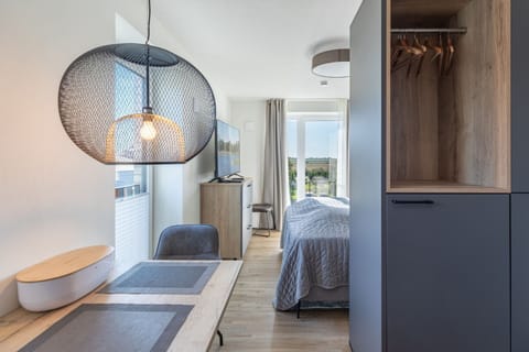 Apartment | Dining