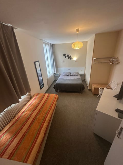 Classic Triple Room | Free WiFi