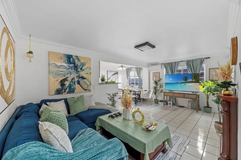 Cozy living room with a comfortable sofa—perfect for relaxing or entertaining.