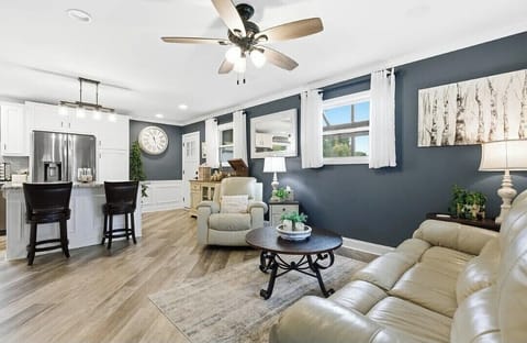 Living Room & Kitchen