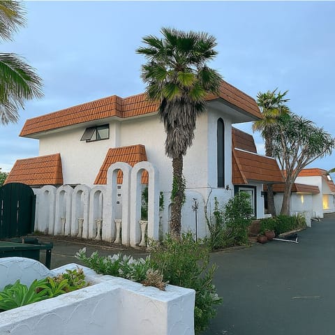 Blackout drapes, iron/ironing board, free WiFi