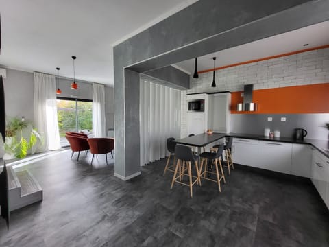 Vue panoramique de la maison