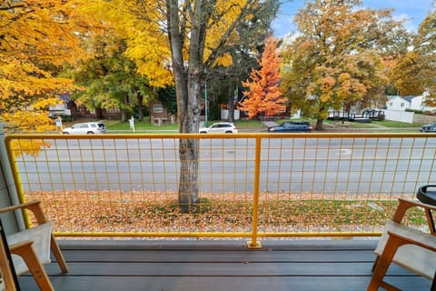 Comfortably watch parades from the balcony