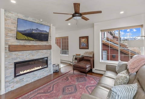 NorthStar Court Townhome