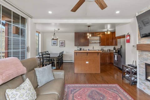 NorthStar Court Townhome