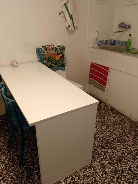 Fridge, stovetop, cookware/dishes/utensils