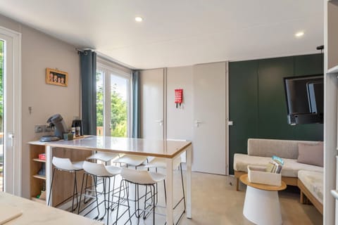 Camping Papillon Bouillon - Buena Vista - dining room