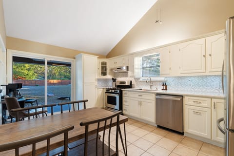 Kitchen fully equipped with all your cooking needs.