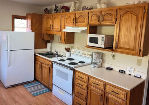 Bedroom 3 Full Kitchen