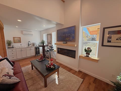 Front Living Room w/Fireplace