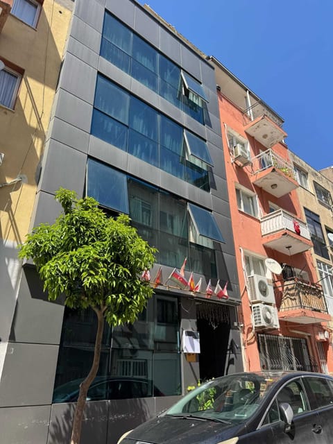 Basic Room | Front of property