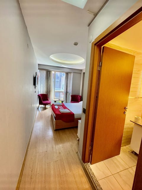 Basic Room | Free WiFi