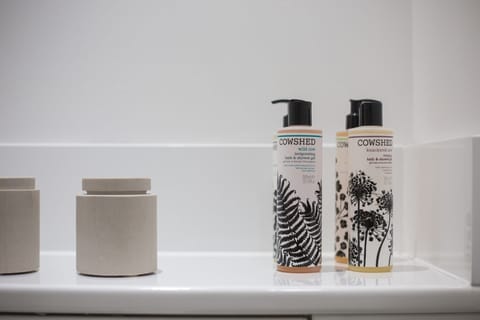 Studio, Non Smoking | Bathroom