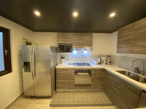 Deluxe Apartment, Private Bathroom (APARTMENT 6) | Private kitchen | Fridge, microwave, espresso maker, coffee/tea maker