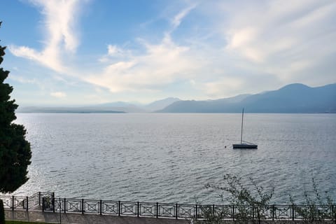 High Res_Lake View_5