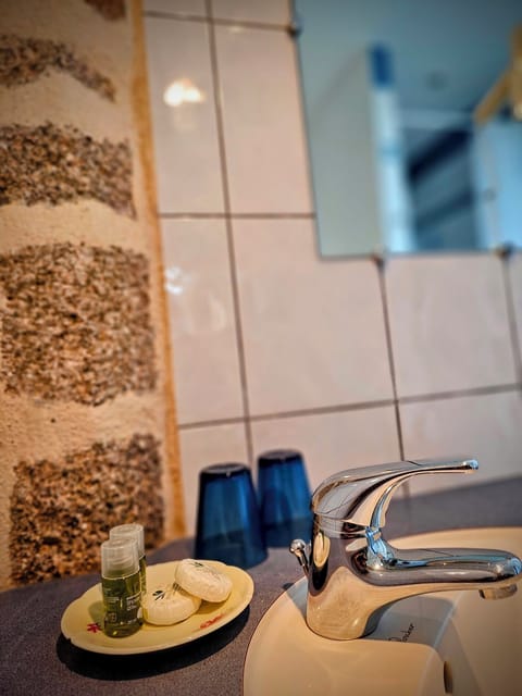 Superior Triple Room, Garden View | Free WiFi