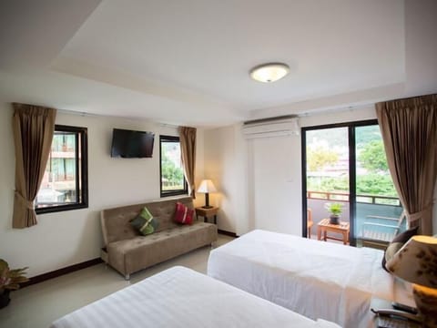 Premium Double or Twin Room, Mountain View | Minibar, in-room safe, individually furnished, desk