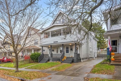 Who’s ready for some charming city-living inspiration? Discover the perfect blend of character and comfort with this beautifully updated duplex—where classic architecture meets modern living. #neighborhoodvibes